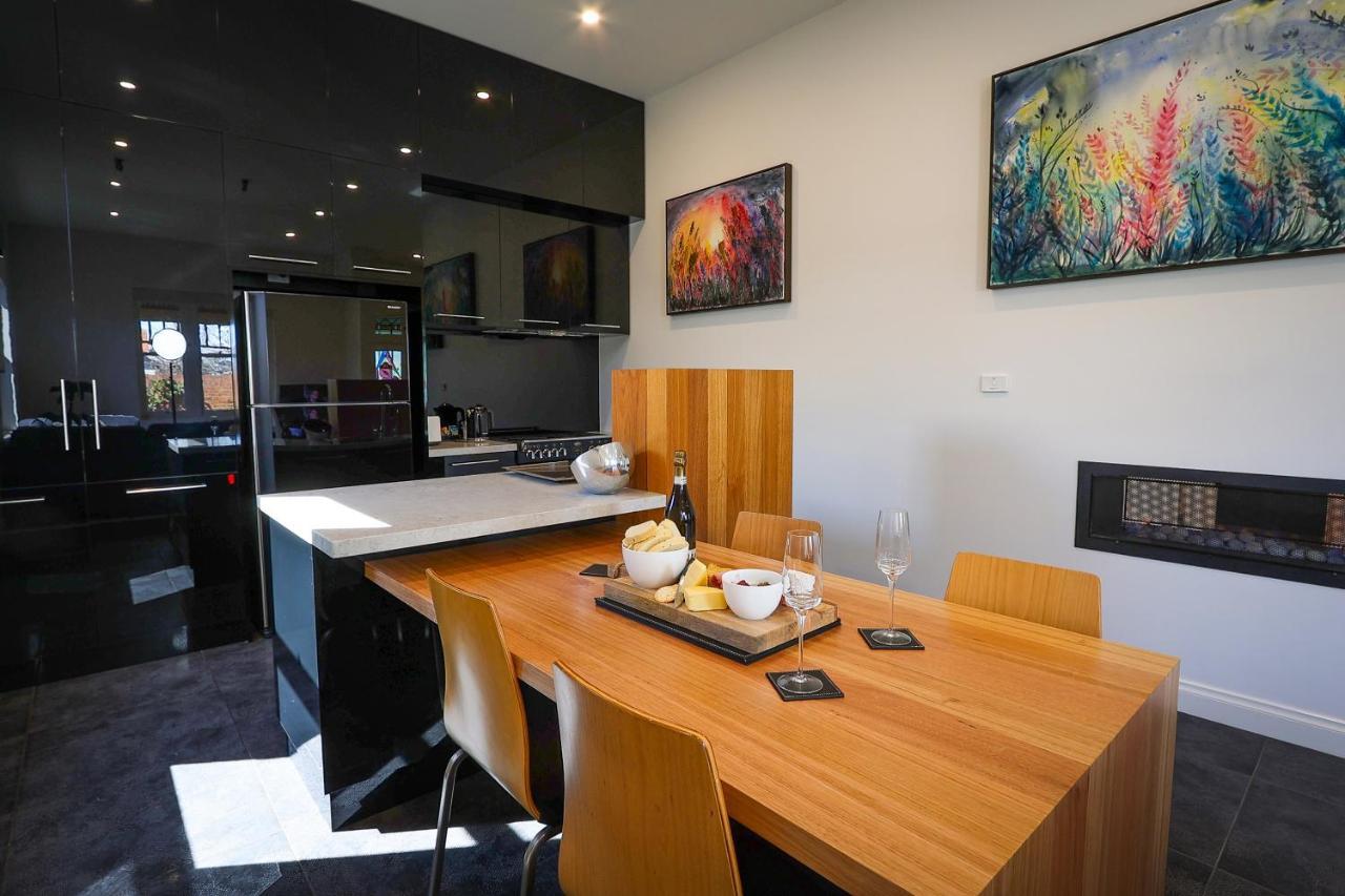 Aparthotel Mansi On Raymond Sale Exteriér fotografie